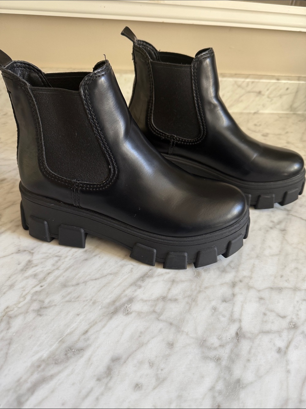 Circus Sam Edelman Chunky platform Boot size 7 black